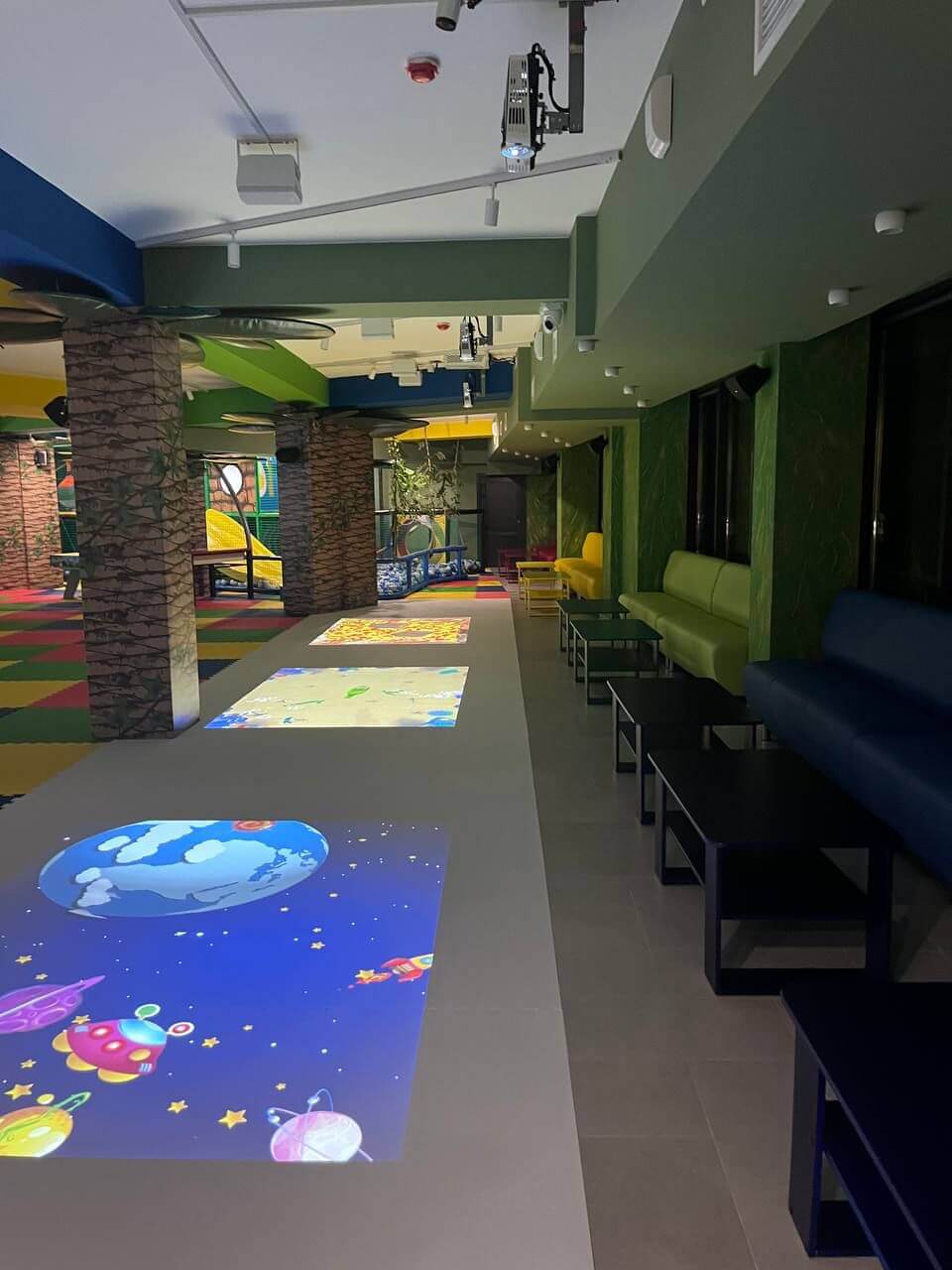 Детский игровой центр «Kids Land» (пос. Лермонтово) Детский игровой центр «Kids Land» (пос. Лермонтово)