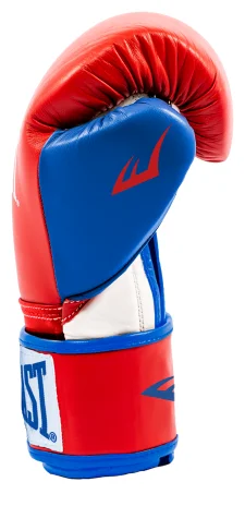 Боксерские перчатки Everlast Powerlock PU, тренировочные, красный в Краснодаре в магазине SportPanda Боксерские перчатки Everlast Powerlock PU, тренировочные, красный – фото