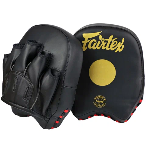 Лапы боксерские Fairtex FMV-14 «Тактические MINI», изогнутые в Краснодаре в магазине SportPanda Лапы боксерские Fairtex FMV-14 «Тактические MINI», изогнутые – фото