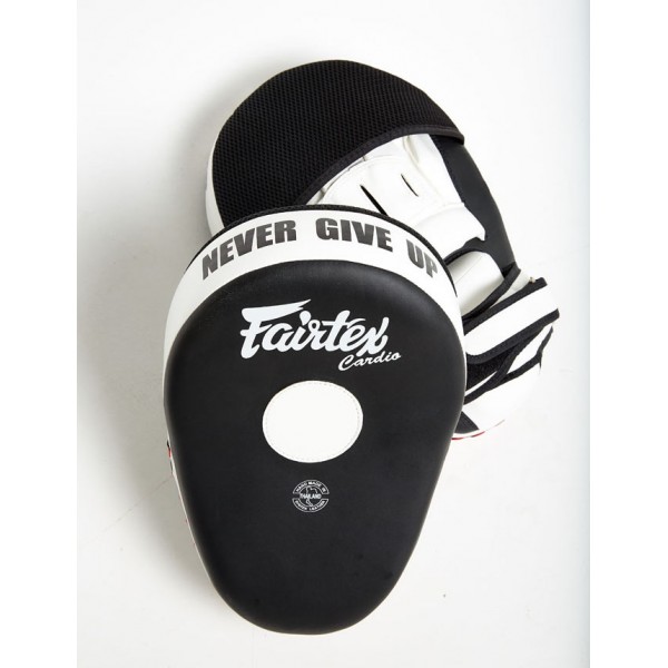 Лапы боксерские Fairtex FMV-13 CARDIO, изогнутые в Краснодаре в магазине SportPanda Лапы боксерские Fairtex FMV-13 CARDIO, изогнутые – фото