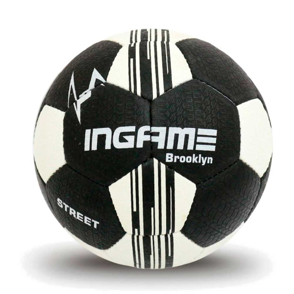 Мяч футбольный INGAME STREET BROOKLYN IFB-125, №5, чёрно-белый в Краснодаре в магазине SportPanda Мяч футбольный INGAME STREET BROOKLYN IFB-125, №5, чёрно-белый – фото