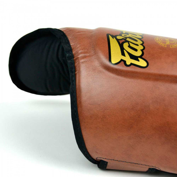  Тренировочная защита голени и стопы Fairtex SP8, S, коричневый