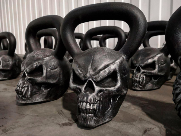 Гиря дизайнерская IRON HEAD «Череп», 16 кг, чугун в Краснодаре в магазине SportPanda Гиря дизайнерская IRON HEAD «Череп», 16 кг, чугун – фото