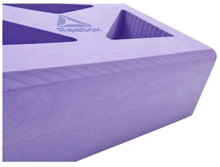 Кирпич для йоги с прорезями Reebok RAYG-10035PL, фиолетовый в Краснодаре в магазине SportPanda Кирпич для йоги с прорезями Reebok RAYG-10035PL, фиолетовый – фото