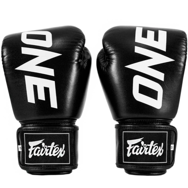 Боксерские перчатки Fairtex BGV ONE Championship, для боев и тренировок, чёрный в Краснодаре в магазине SportPanda Боксерские перчатки Fairtex BGV ONE Championship, для боев и тренировок, чёрный – фото
