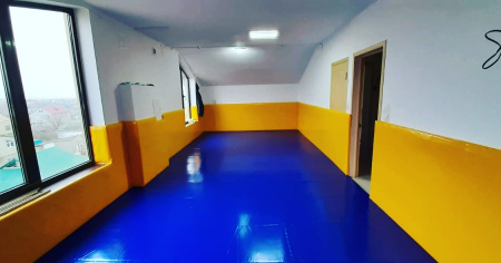 Монтаж стеновых протекторов в Краснодаре в магазине SportPanda Монтаж стеновых протекторов – фото