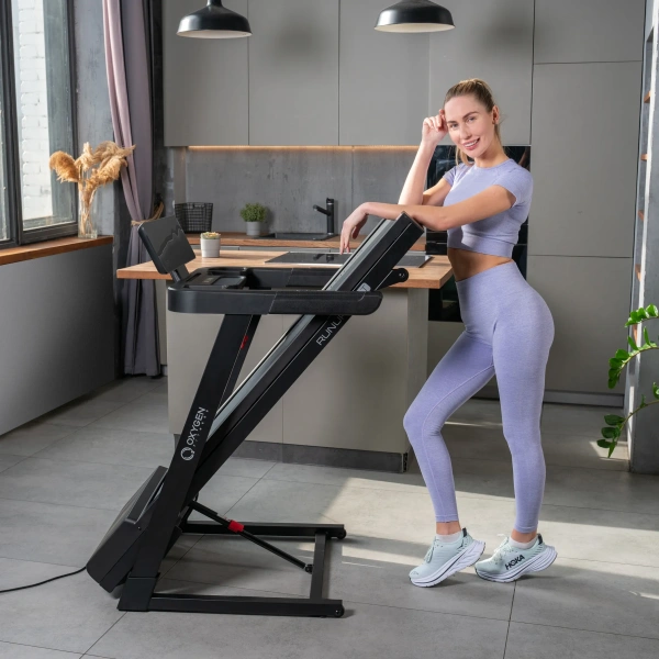 Беговая дорожка OXYGEN FITNESS RUNUP BEAT, электрическая, для дома в Краснодаре в магазине SportPanda Беговая дорожка OXYGEN FITNESS RUNUP BEAT, электрическая, для дома – фото