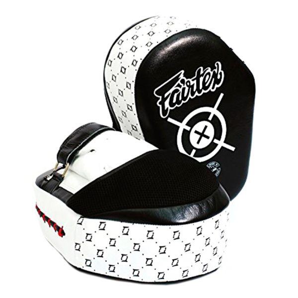 Лапы боксерские Fairtex FMV-11 «Дутые», универсальные в Краснодаре в магазине SportPanda Лапы боксерские Fairtex FMV-11 «Дутые», универсальные – фото