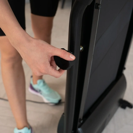 Беговая дорожка CARBON FITNESS T120, электрическая, для дома в Краснодаре в магазине SportPanda Беговая дорожка CARBON FITNESS T120, электрическая, для дома – фото