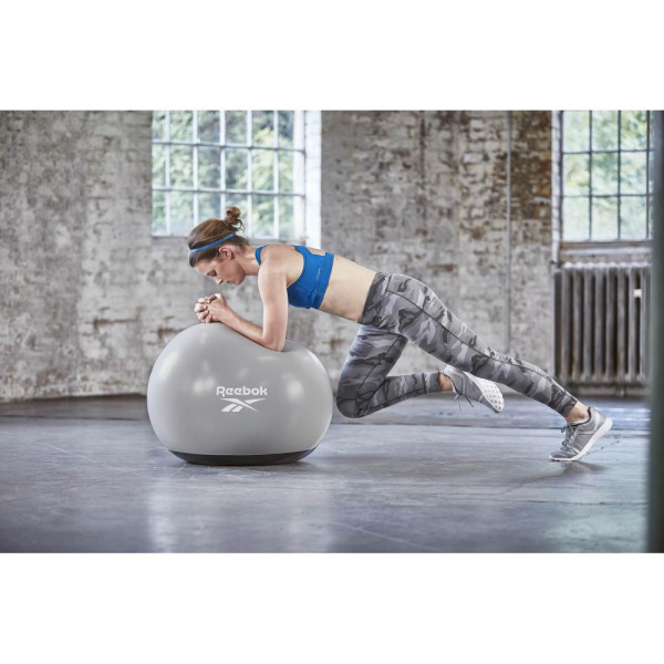 Гимнастический мяч Reebok RAB-40016BK , 65 см, чёрный в Краснодаре в магазине SportPanda Гимнастический мяч Reebok RAB-40016BK , 65 см, чёрный – фото