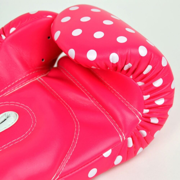 Боксерские перчатки Fairtex BGV14 PINK POLKA DOT, тренировочные, розовый в Краснодаре в магазине SportPanda Боксерские перчатки Fairtex BGV14 PINK POLKA DOT, тренировочные, розовый – фото