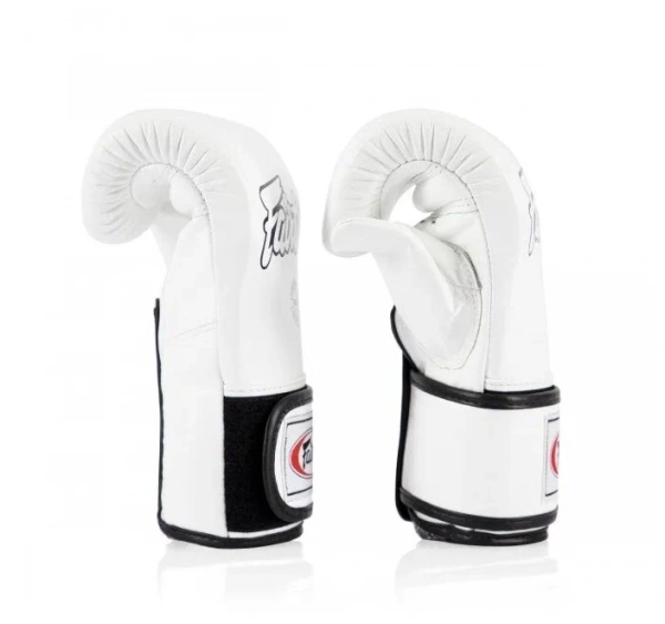 Снарядные перчатки Fairtex TGT7 Universal Bag Gloves Black, белый в Краснодаре в магазине SportPanda Снарядные перчатки Fairtex TGT7 Universal Bag Gloves Black, белый – фото