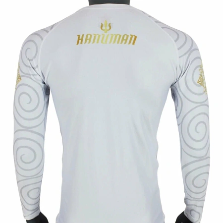 Рашгард с длинным рукавом Fairtex RG7 HANUMAN, белый в Краснодаре в магазине SportPanda Рашгард с длинным рукавом Fairtex RG7 HANUMAN, белый – фото