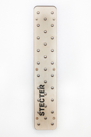 Доска для лазания Пегборд (PEGBOARD) 160х30 см в Краснодаре в магазине SportPanda Доска для лазания Пегборд (PEGBOARD) 160х30 см – фото