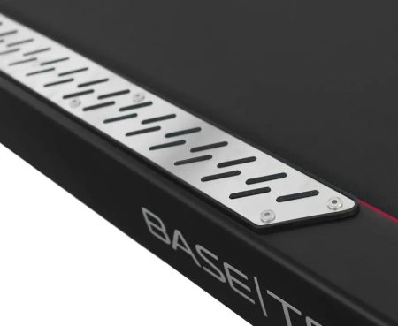 Беговая дорожка SVENSSON INDUSTRIAL BASE T55 (LED), электрическая, для дома и зала в Краснодаре в магазине SportPanda Беговая дорожка SVENSSON INDUSTRIAL BASE T55 (LED), электрическая, для дома и зала – фото