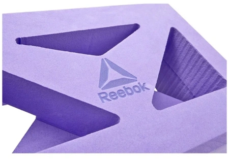 Кирпич для йоги с прорезями Reebok RAYG-10035PL, фиолетовый в Краснодаре в магазине SportPanda Кирпич для йоги с прорезями Reebok RAYG-10035PL, фиолетовый – фото