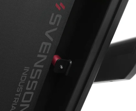 Беговая дорожка SVENSSON INDUSTRIAL BASE T55 (LED), электрическая, для дома и зала в Краснодаре в магазине SportPanda Беговая дорожка SVENSSON INDUSTRIAL BASE T55 (LED), электрическая, для дома и зала – фото