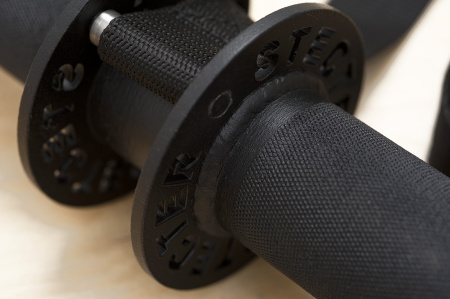 Тренажер для предплечий STECTER Wrist Roller "Колодец" в Краснодаре в магазине SportPanda Тренажер для предплечий STECTER Wrist Roller "Колодец" – фото