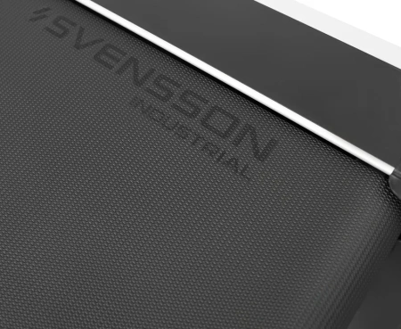 Беговая дорожка SVENSSON INDUSTRIAL ARMORTECH (BLACK & WHITE), электрическая, для зала, белый в Краснодаре в магазине SportPanda Беговая дорожка SVENSSON INDUSTRIAL ARMORTECH (BLACK & WHITE), электрическая, для зала, белый – фото