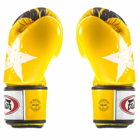 Боксерские перчатки Fairtex BGV1 Nation Print, тренировочные, жёлтый в Краснодаре в магазине SportPanda Боксерские перчатки Fairtex BGV1 Nation Print, тренировочные, жёлтый – фото