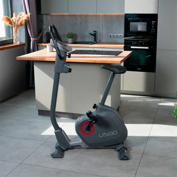 Велотренажер CARBON FITNESS U500, вертикальный, домашний в Краснодаре в магазине SportPanda Велотренажер CARBON FITNESS U500, вертикальный, домашний – фото