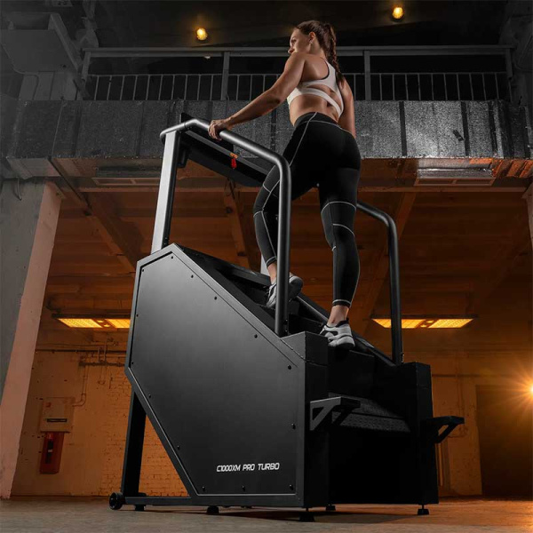 Степпер-эскалатор BRONZE GYM C1000XM PRO TURBO, лестничный, профессиональный в Краснодаре в магазине SportPanda Степпер-эскалатор BRONZE GYM C1000XM PRO TURBO, лестничный, профессиональный – фото