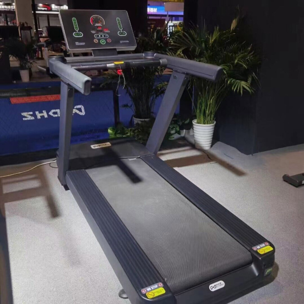 Профессиональная беговая дорожка DHZ X-8600P, электрическая в Краснодаре в магазине SportPanda Профессиональная беговая дорожка DHZ X-8600P, электрическая – фото